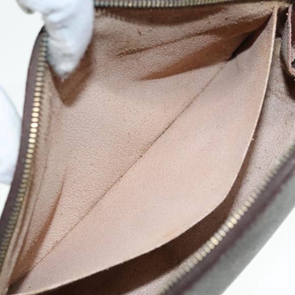 LOUIS VUITTON Monogram Trousse Demi Ronde Cosmetic Pouch M47520 LV Auth 89922 - Picture 11 of 16